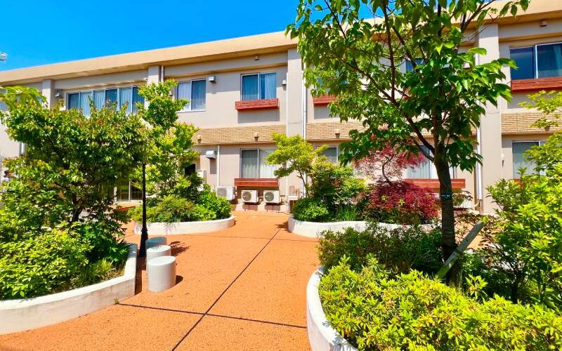 外観（中庭側）